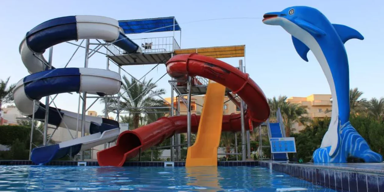 Grand-Blue-Saint-Maria-Aqua-Park-ott-holidays-01